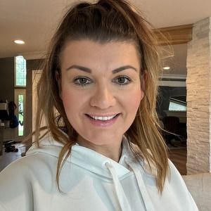 Meet your Posher, Joanne